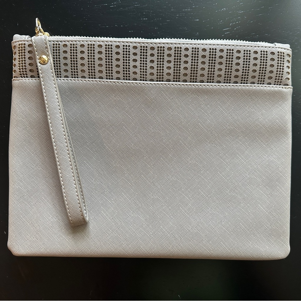 VICI Gray Wristlet Clutch - 12x9”